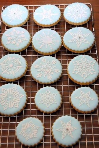 kowanii Small Crystal Snowflakes Cookie Stencils, 3 Pack